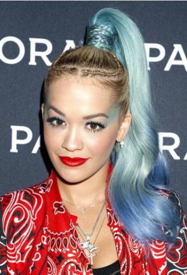 20-gorgeous-blue-hair-ideas-to-try-on