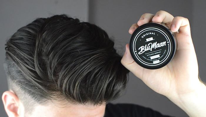 Hair styling guide with hair wax